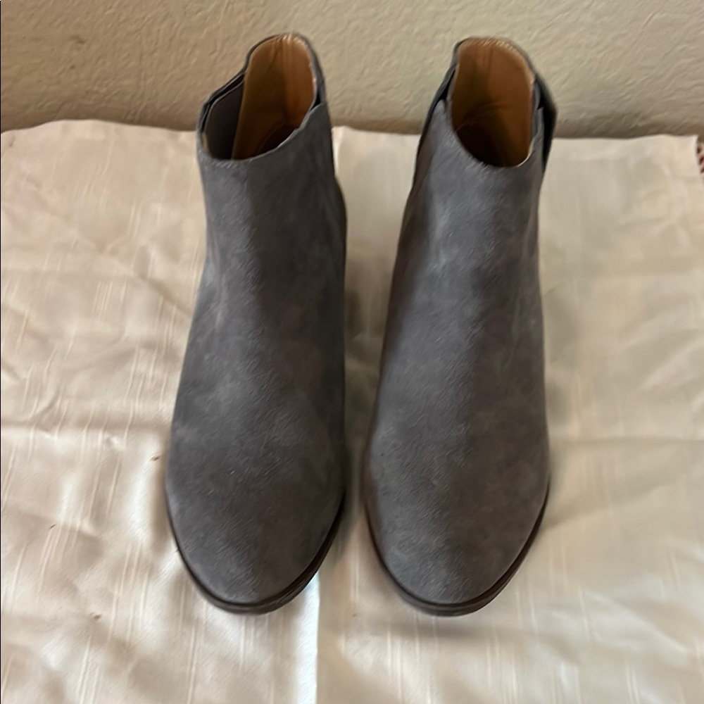 Lucky Brand Gray Ankle Booties with Stacked Heel